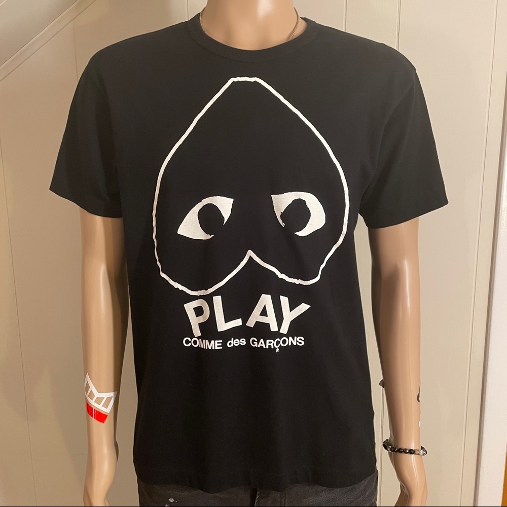 COMME des CARCONS PLAY